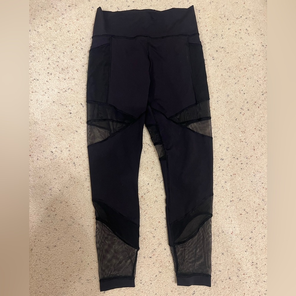 Lululemon Forget The Sweat Tight 25” Size 10